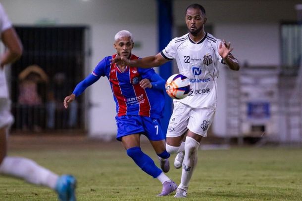 Oper&aacute;rio soube manter a vantagem ap&oacute;s o gol e abre tr&ecirc;s pontos nesta primeira rodada (Foto: @juniorr_fotos)