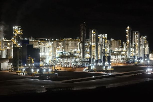 Usina de produ&ccedil;&atilde;o de etanol de milho em Sidrol&acirc;ndia (Foto: Inpasa/Divulga&ccedil;&atilde;o)