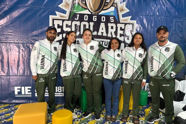 As atletas e os professores de Educa&ccedil;&atilde;o F&iacute;sica