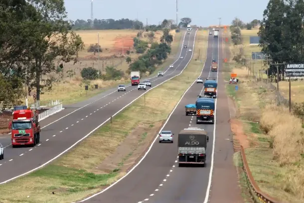 Um dos trechos da BR-163/MS. (Foto: Divulga&ccedil;&atilde;o/Motiva Pantanal)