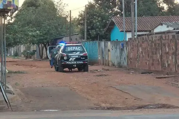 Local onde Felipe foi socorrido (Foto: Direto das Ruas)