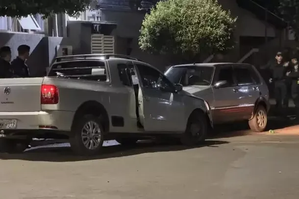 Saveiro conduzida por um dos baleados em confronto com a PM. (Foto: Rio Verde News)
