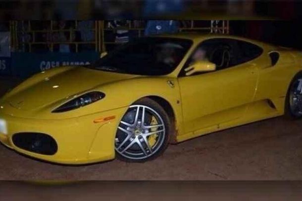 Ferrari pertencia ao cunhado de servidora morto em 2017 (Foto: Coxim Agora)