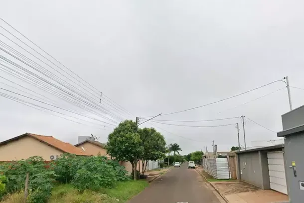 Regi&atilde;o onde crime aconteceu na madrugada deste domingo (Foto: Google Street View)