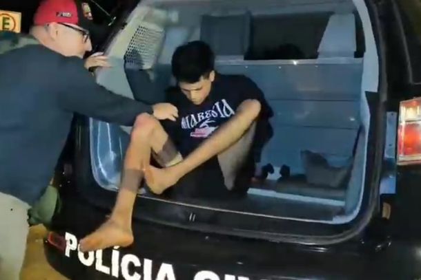 Denis Barbosa de Melo, de 25 anos, suspeito de matar V&iacute;tor Orsini, de 19 anos