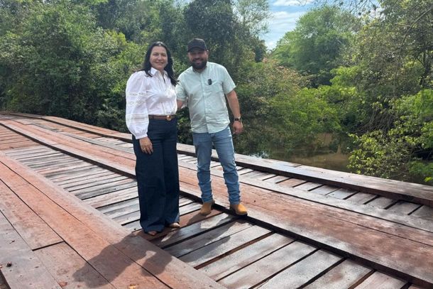Prefeita Maria Lurdes Portugal e o secret&aacute;rio de Obras e Infraestrutura, Rodrigo de Souza Batista