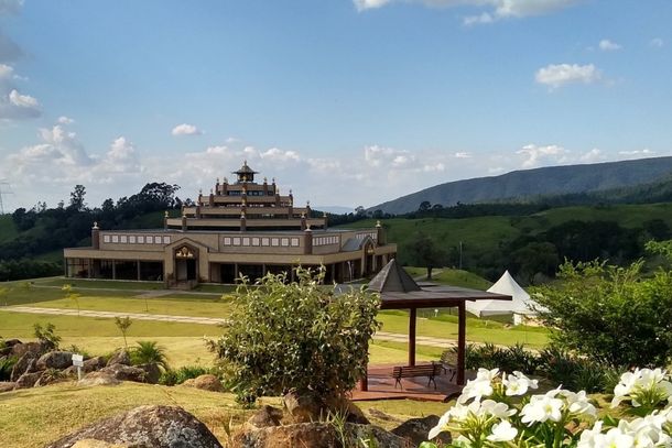 Vista do Templo Kadampa