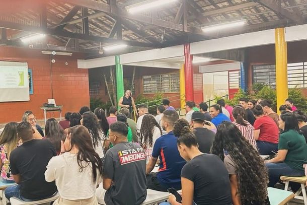 Partiu Etec? Cursos t&eacute;cnicos de gra&ccedil;a em Cabre&uacute;va!