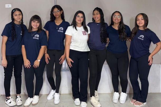 Alunas da Escola Odilon provam que fazer o bem come&ccedil;a com uma atitude