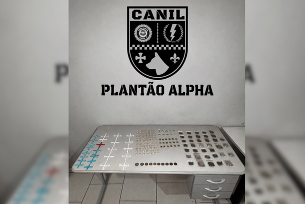 Movimenta&ccedil;&atilde;o no Vilarejo chama aten&ccedil;&atilde;o e termina com pris&atilde;o e drogas apreendidas