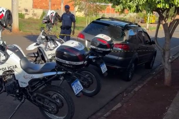 Carro usado por criminosos em fuga &eacute; localizado, ap&oacute;s tentativa de assalto &agrave; ag&ecirc;ncia da Caixa em Mococa