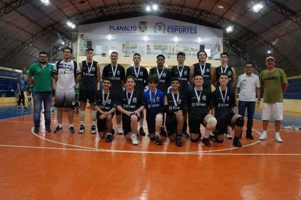 Equipe de voleibol masculino 2&ordm; Lugar