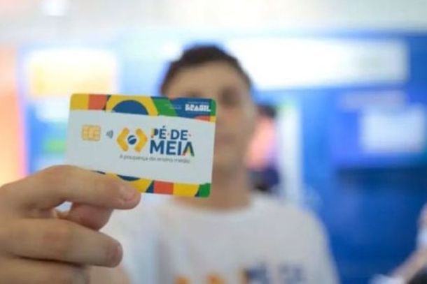  Programa &eacute; incentivo aos estudantes para concluir o ensino m&eacute;dio 