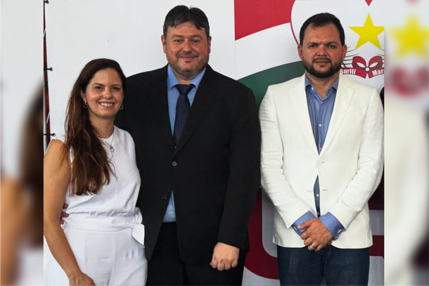 Prefeito de Buriti, Andr&eacute; Ga&uacute;cho, e secret&aacute;rios  Danylo Albuquerque e Giovana Introvini