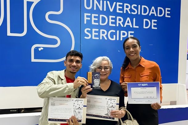 Jovens de Altamira s&atilde;o premiados em evento cient&iacute;fico da UFS
