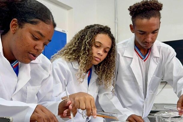 Os estudantes matriculados t&ecirc;m acesso a uma estrutura robusta na unidade escolar
