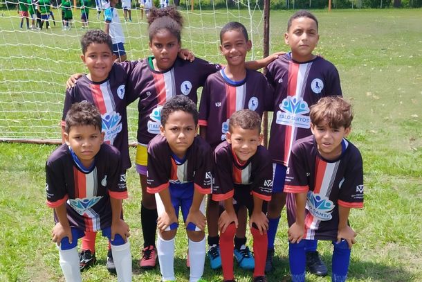 Os jovens ir&atilde;o representar Conde em competi&ccedil;&atilde;o infantil de futebol