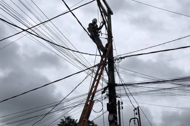 Falta de energia atinge S&iacute;tio do Conde; Neoenergia Coelba prev&ecirc; restabelecimento at&eacute; 21h02