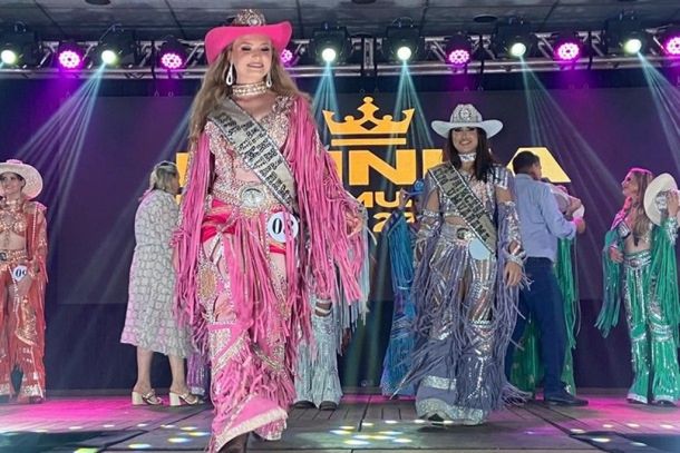 Mayara Nayane Sacoman, de 21 anos, &eacute; a nova rainha da Expo Umuarama 2023