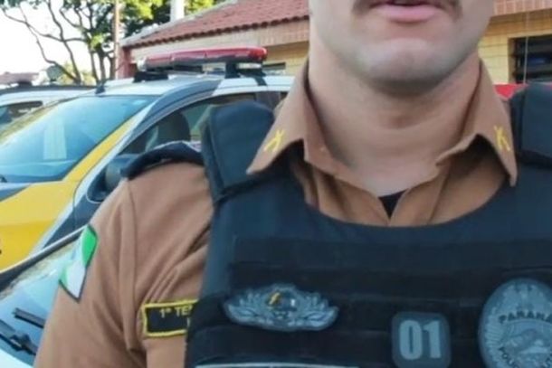 Homem Sofre Ferimentos Leves Após Cair De Moto Em Curva Ao Lado Do Viaduto 9512