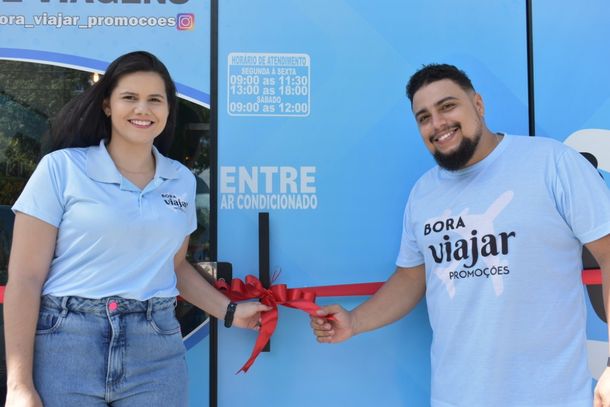 Foto do dia da inaugura&ccedil;&atilde;o da ag&ecirc;ncia Bora Viajar de Cruzeiro do Oeste