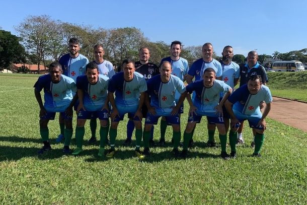 Comemora&ccedil;&atilde;o em dobro: times 40+ e 50+ de Cruzeiro do Oeste est&atilde;o na grandefinal do &ldquo;Bom de Bola&rdquo;!