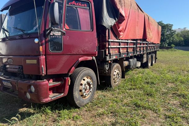 Caminh&atilde;o com carga de carv&atilde;o &eacute; flagrado com 1,5 tonelada de maconha na BR-277