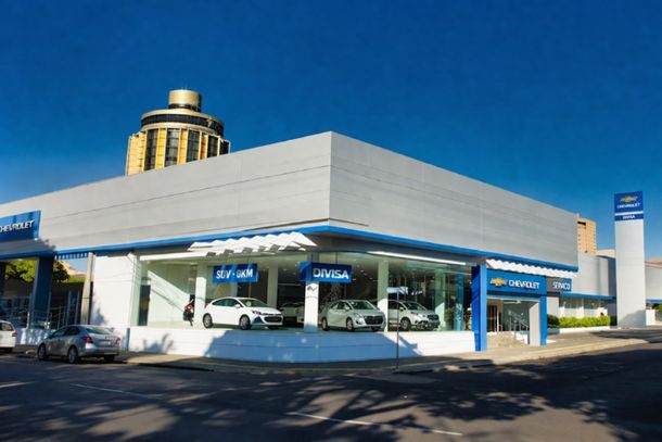 Divisa faz "Super Mega Vendas" neste s&aacute;bado com carros novos e seminovos em oferta