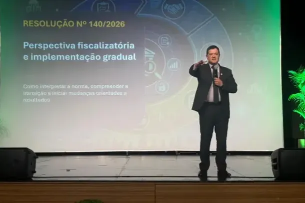 Em Foz, TCE apresenta regra que amplia fiscaliza&ccedil;&atilde;o e prev&ecirc; QR Code em obras