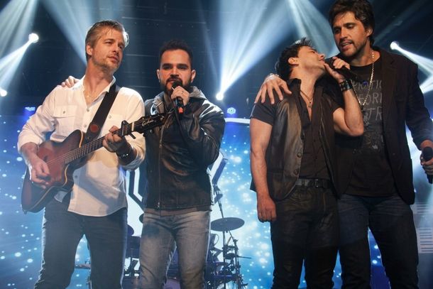Pacotes para shows de Zez&eacute; Di Camargo & Luciano e Victor & Leo entram na reta final