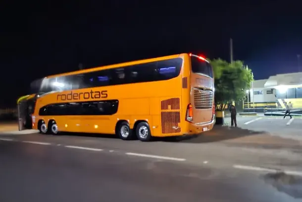 Segundo &ocirc;nibus que saiu de Foz &eacute; assaltado no mesmo trecho na regi&atilde;o de Maring&aacute;