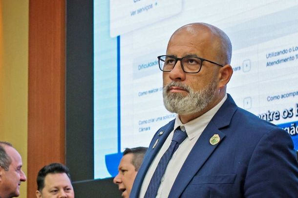 Fora da C&acirc;mara, Soldado Fruet ganha cargo em nova diretoria da Prefeitura de Foz