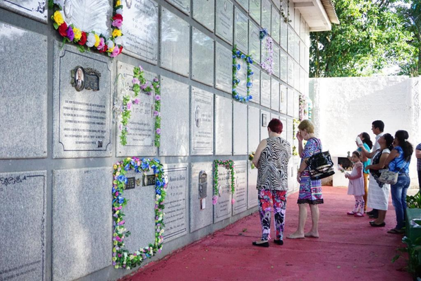 Cemit&eacute;rios de Foz devem receber mais de 40 mil visitantes no Dia de Finados