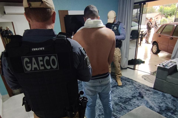 Gaeco mira 15 suspeitos ligados ao PCC e prende quatro em opera&ccedil;&atilde;o nesta quarta