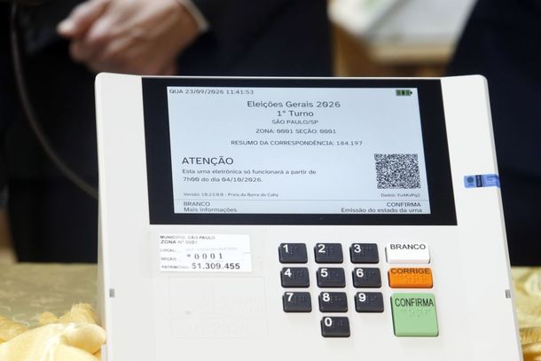 Mais de 44 mil eleitores n&atilde;o foram votar em Foz do Igua&ccedil;u; absten&ccedil;&atilde;o chega a 21%