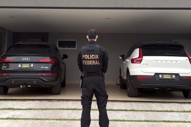PF investiga policiais militares suspeitos de liga&ccedil;&atilde;o com esquema de contrabando 