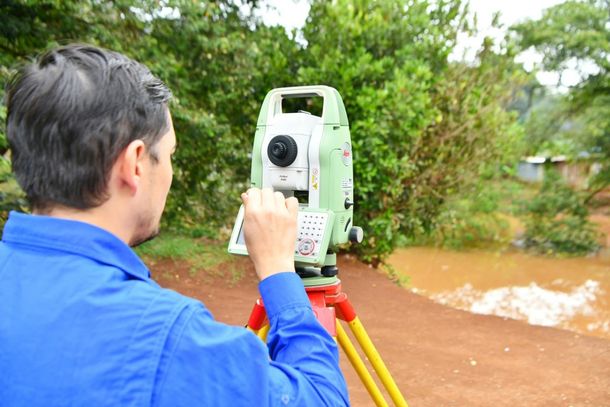 Rio Paran&aacute; sobe e Itaipu alerta para risco de alagamentos em Ciudad del Este