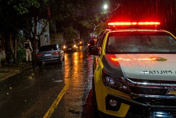 Tiros deixam um homem morto e outro ferido na Vila da Batalha, regi&atilde;o do Morumbi