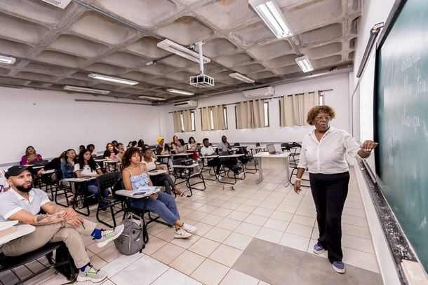 UNILA abre mais de 600 vagas em 28 cursos de gradua&ccedil;&atilde;o; inscri&ccedil;&otilde;es s&atilde;o gratuitas