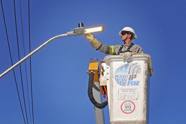 Veja as ruas de Foz que v&atilde;o receber 209 novos pontos de ilumina&ccedil;&atilde;o p&uacute;blica
