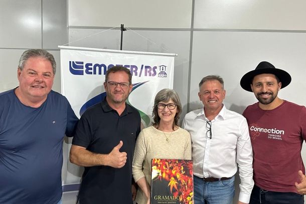 Marcos Lovato, Rafael Ronsoni, Janete Basso, Gilberto Bonatto e Eli&eacute;zer Lima.