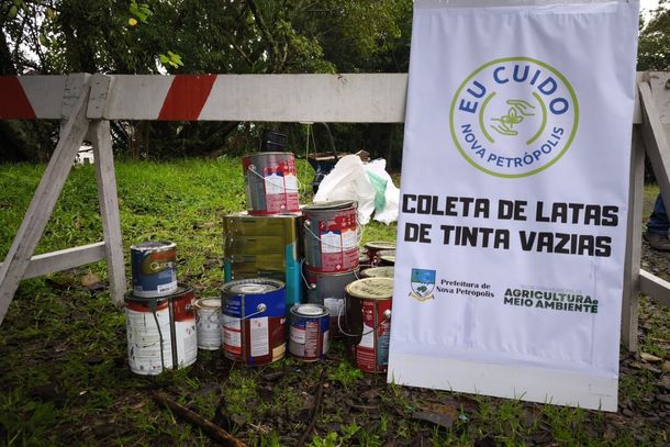 Coleta de Latas de Tinta.