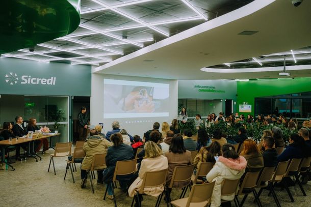 Em Canela, 25 estudantes se formaram no programa Vira-Chave.