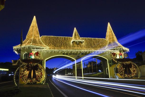 Portal de boas-vindas da cidade de Gramado.