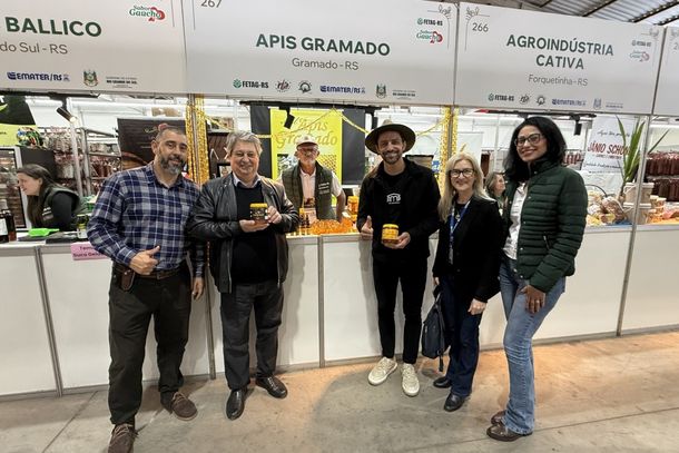 Apis Gramado.