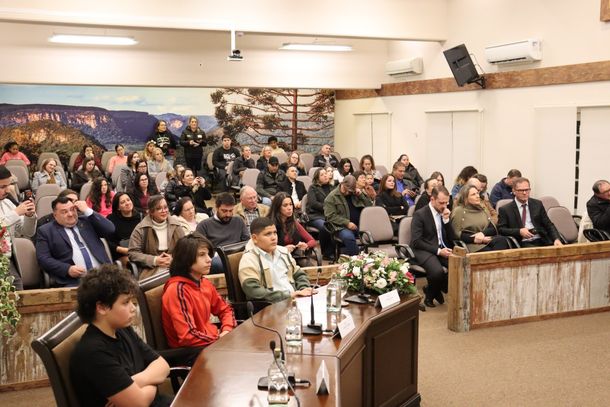 Vereadores Jovens de Gramado votam dois projetos de lei em sess&atilde;o nesta quinta-feira (17)