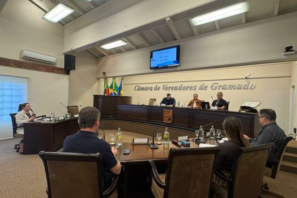 C&acirc;mara e Prefeitura de Gramado apresentam proje&ccedil;&otilde;es da LDO de 2027 em audi&ecirc;ncia p&uacute;blica