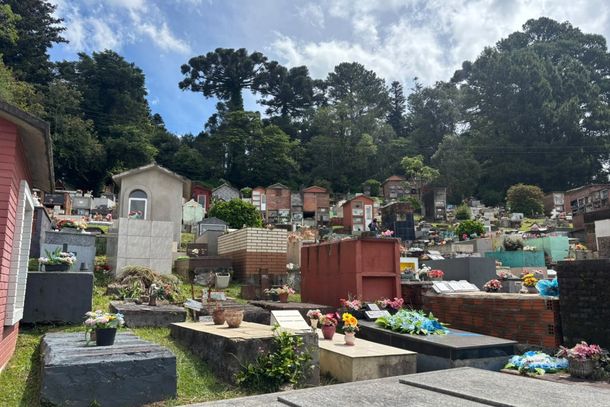 Cemit&eacute;rio Municipal de Gramado passa por melhorias antes do feriado de Dia de Finados
