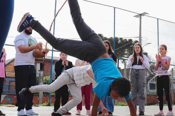 Escolas municipais de Canela oferecem 16 oficinas culturais e esportivas