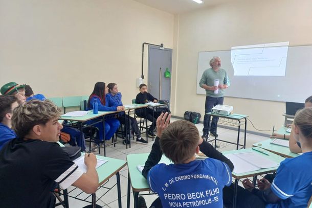 Nova Petr&oacute;polis promove oficinas sobre protagonismo, empreendedorismo e mundo do trabalho
